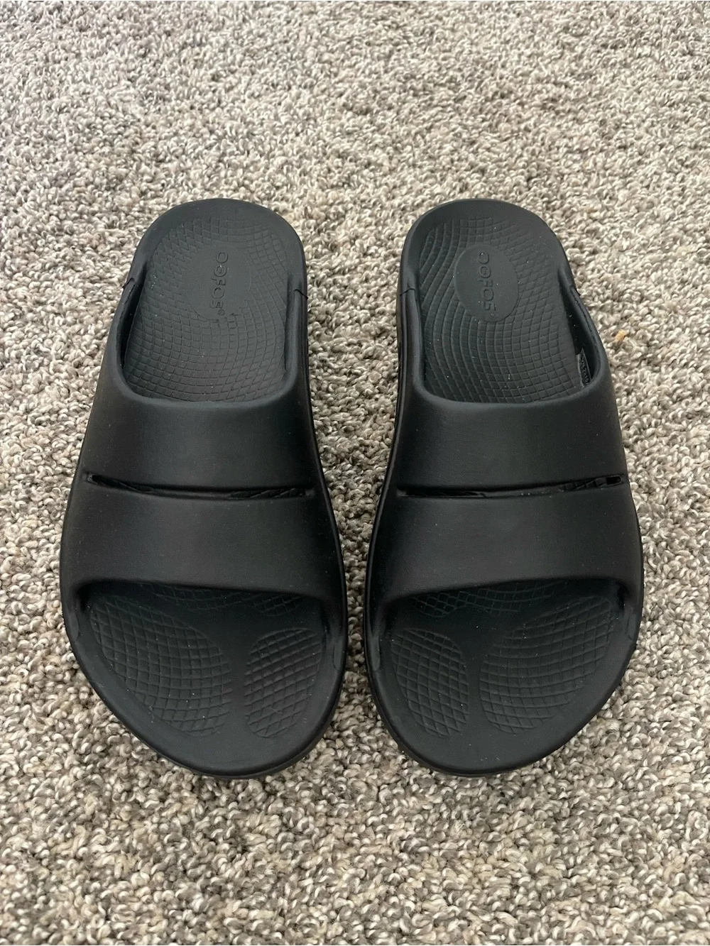 OOFOS OOahh Recovery Slides Sandals Black M6 W8